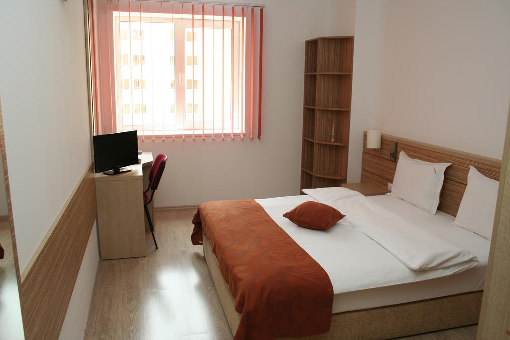 Top Rooms Aparthotel Bucareste Quarto foto